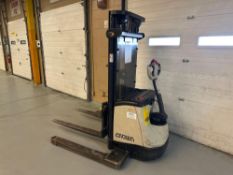 Crown Electric Pallet Jack