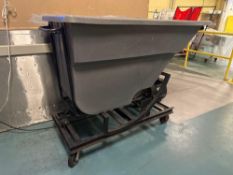 Bayhead Self-Dumping Hopper