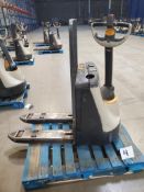Crown Pallet Jack