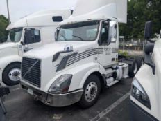 Volvo VNL T/A Day Cab