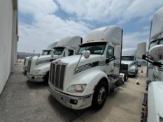 Peterbilt 579 T/A Day Cab