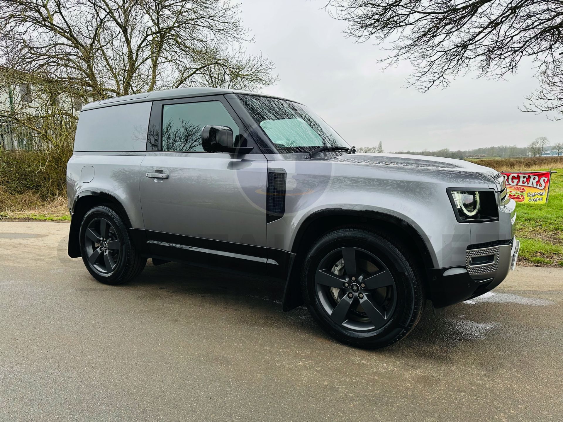 (ON SALE) LAND ROVER DEFENDER 90 "X DYNAMIC HSE" (24 REG 1 OWNER) 3.0 *D300* MHEV AUTO - HARD TOP -