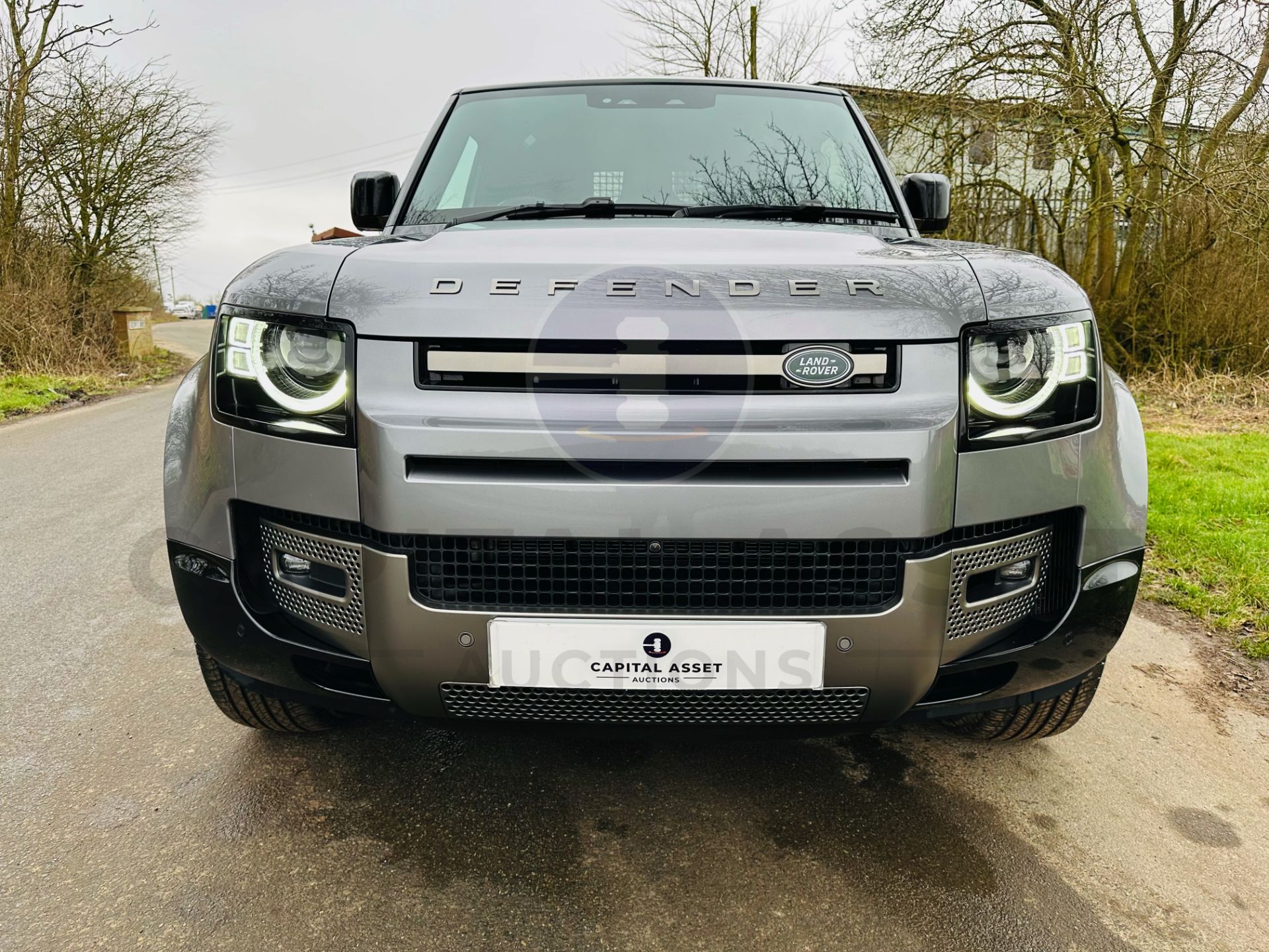 (ON SALE) LAND ROVER DEFENDER 90 "X DYNAMIC HSE" (24 REG 1 OWNER) 3.0 *D300* MHEV AUTO - HARD TOP - - Image 4 of 56