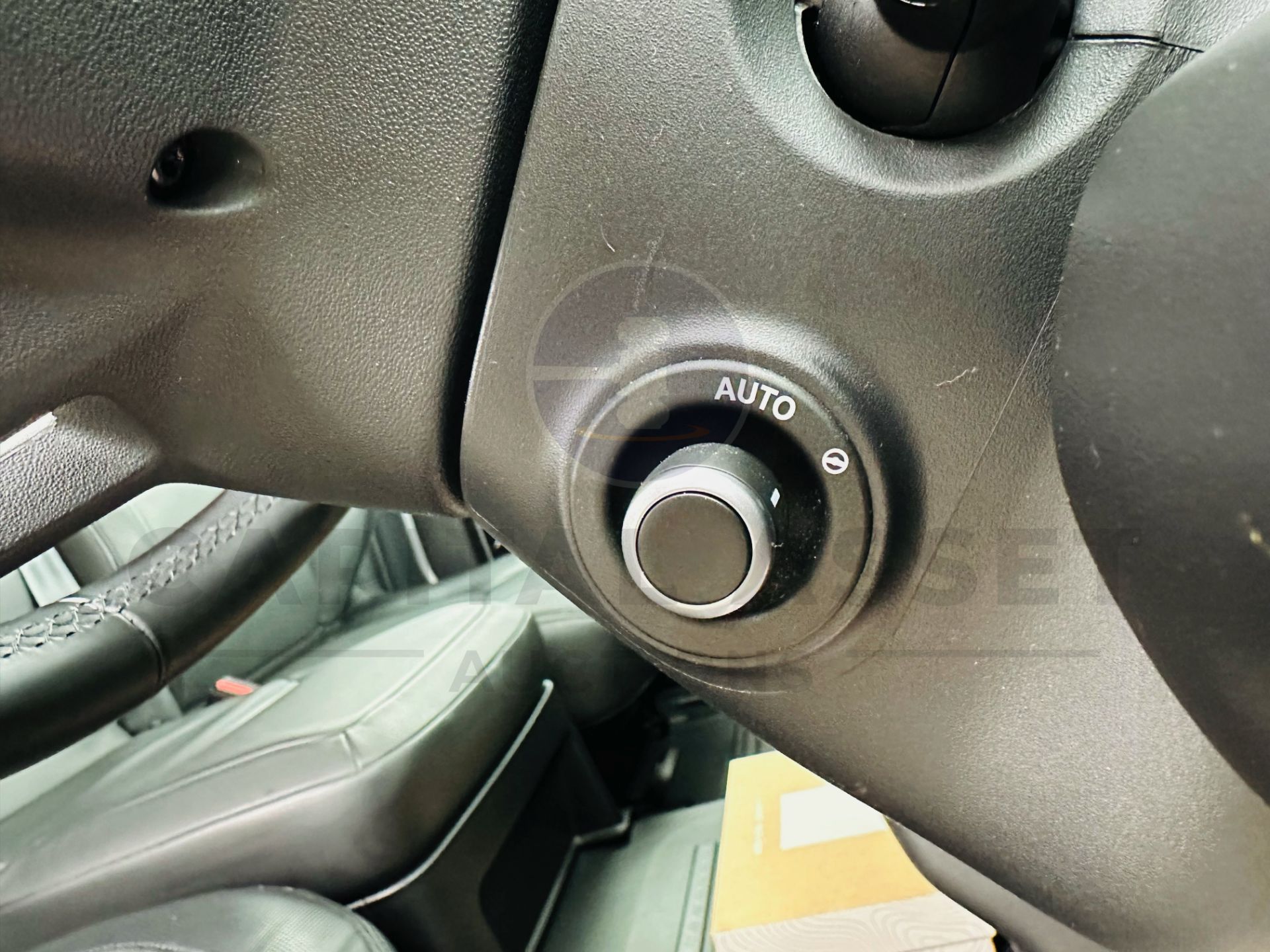 (ON SALE) LAND ROVER DEFENDER 90 "X DYNAMIC HSE" (24 REG 1 OWNER) 3.0 *D300* MHEV AUTO - HARD TOP - - Image 41 of 56