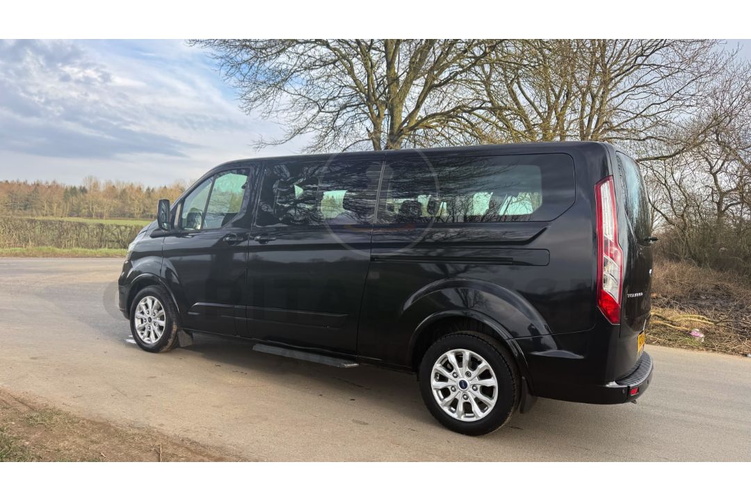 FORD TRANSIT CUSTOM *TOURNEO* LWB 9 SEATER MPV / BUS (2021 - EURO 6) 2.0 TDCI 'ECOBLUE' *HUGE SPEC* - Image 9 of 51