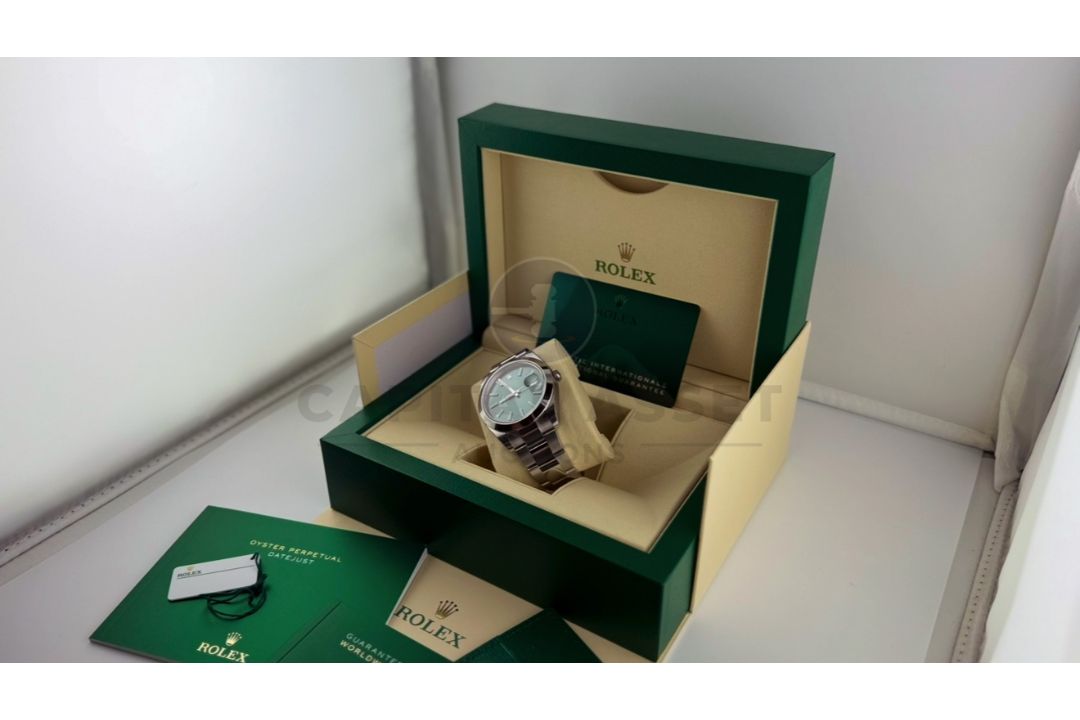 (ON SALE) ROLEX DATEJUST *MINT GREEN DIAL* 41MM OYSTER STEEL (DECEMBER 2024 NEW / UNWORN) - Image 12 of 23