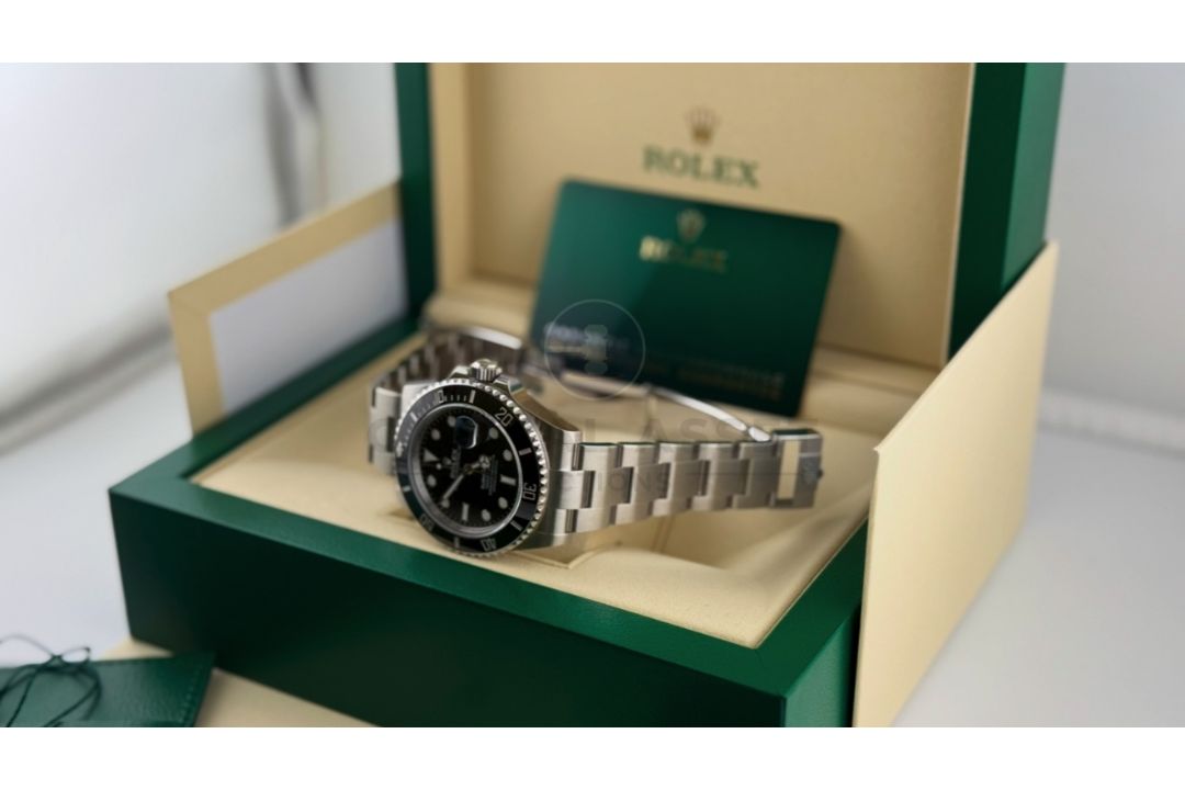 (On Sale) ROLEX SUBMARINER DATE *41MM OYSTER STEEL* (OCTOBER 2024 - NEW / UNWORN) *BEAT THE WAIT* - Image 21 of 23