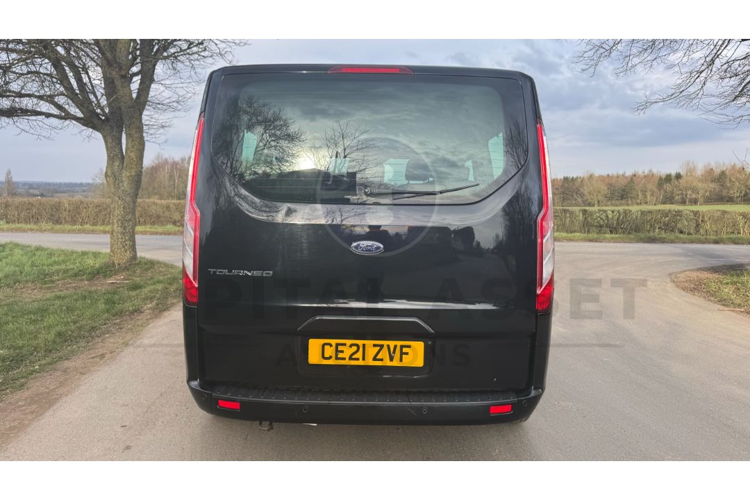 FORD TRANSIT CUSTOM *TOURNEO* LWB 9 SEATER MPV / BUS (2021 - EURO 6) 2.0 TDCI 'ECOBLUE' *HUGE SPEC* - Image 11 of 51