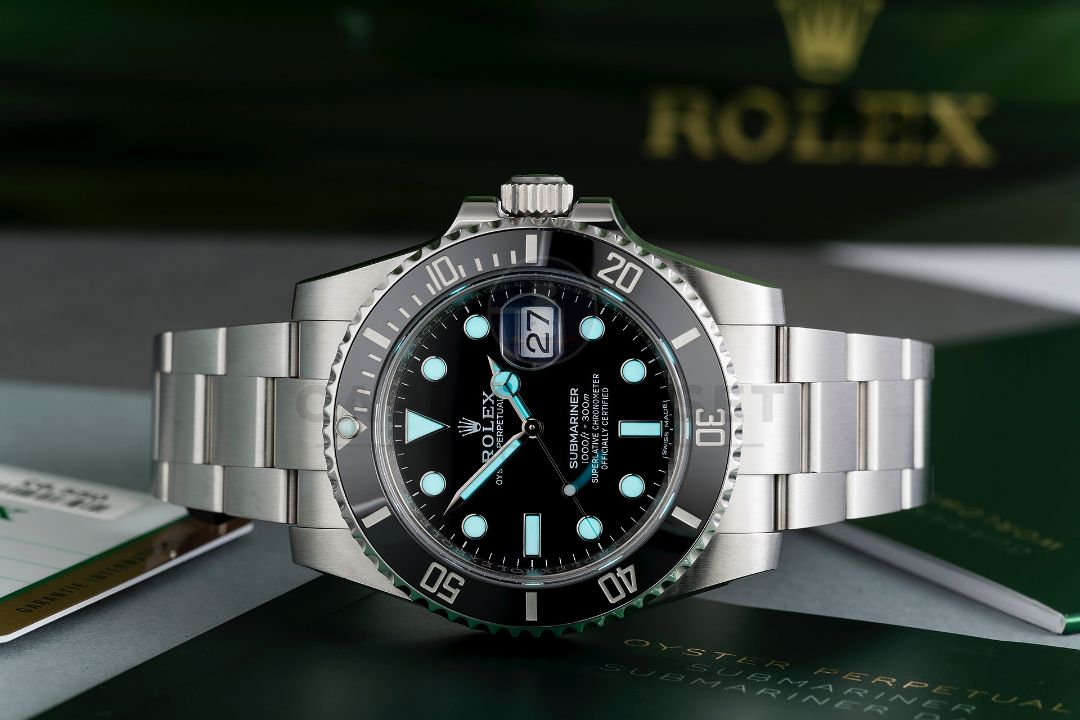 (On Sale) ROLEX SUBMARINER DATE *41MM OYSTER STEEL* (OCTOBER 2024 - NEW / UNWORN) *BEAT THE WAIT* - Image 5 of 23