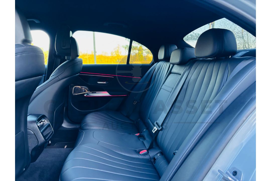 MERCEDES-BENZ E220d *MHEV* "AMG-LINE PREMIUM" AUTO (2025 MODEL) MEGA SPECIFICATION -* ALL NEW MODEL* - Image 19 of 55