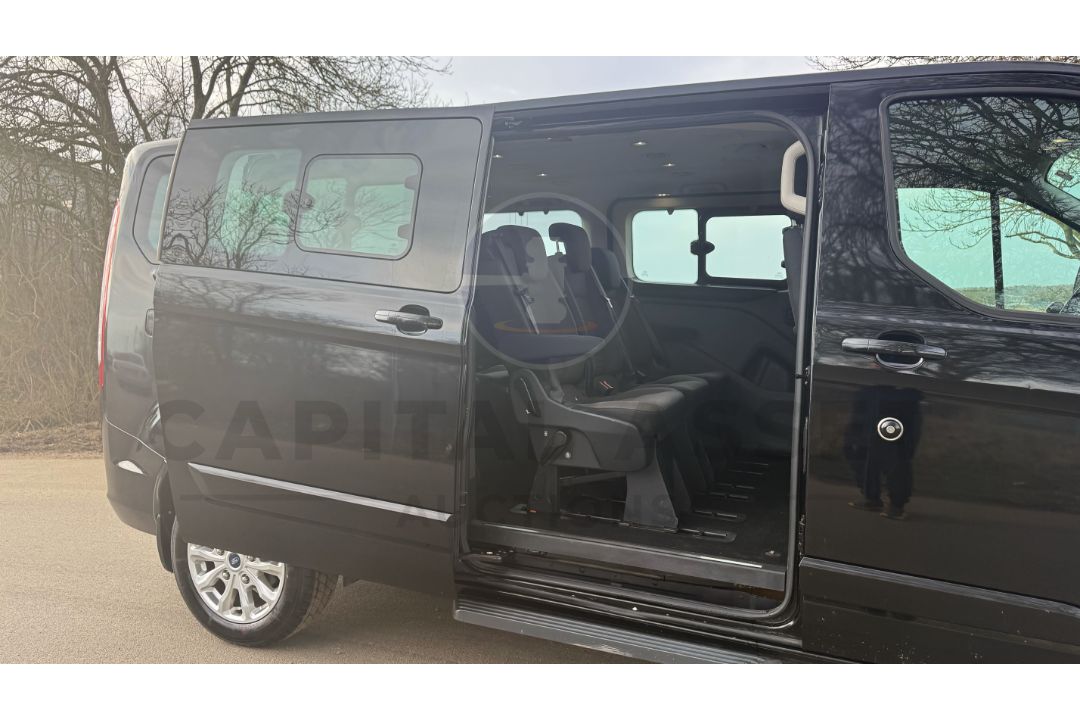 FORD TRANSIT CUSTOM *TOURNEO* LWB 9 SEATER MPV / BUS (2021 - EURO 6) 2.0 TDCI 'ECOBLUE' *HUGE SPEC* - Image 30 of 51
