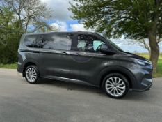 FORD TRANSIT CUSTOM *TOURNEO* 8 SEATER MPV / BUS *TITANIUM* (2024 ALL NEW MODEL) 2.0 TDCI - AUTO S/S