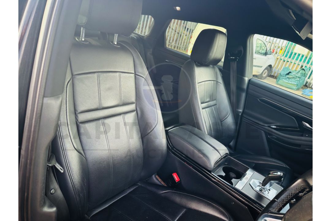 (ON SALE) RANGE ROVER EVOQUE 2.0d "MHEV" *R-DYNAMIC SE EDITION* AUTOMATIC - 19 REG -- NEW SHAPE - Image 20 of 34