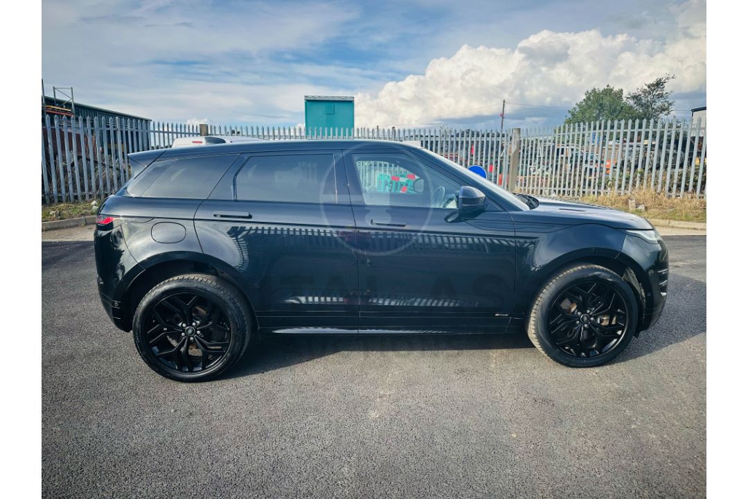 (ON SALE) RANGE ROVER EVOQUE 2.0d "MHEV" *R-DYNAMIC SE EDITION* AUTOMATIC - 19 REG -- NEW SHAPE - Image 10 of 34