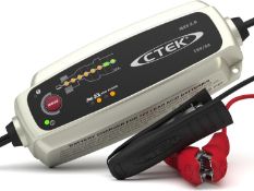 RRP £79.21 - CTEK MXS 5.0 Battery Charger with Automatic Temperature Compensation, Black