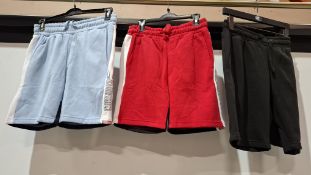 20 X BRAND NEW MIXED SHORTS LOT CONTAINING, DUCK AND COVER AND CROSS HATCH IN RED, WHITE, GREEN,