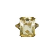 A 9ct gold single stone citrine ring,
