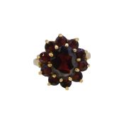 A 9ct gold garnet cluster ring,