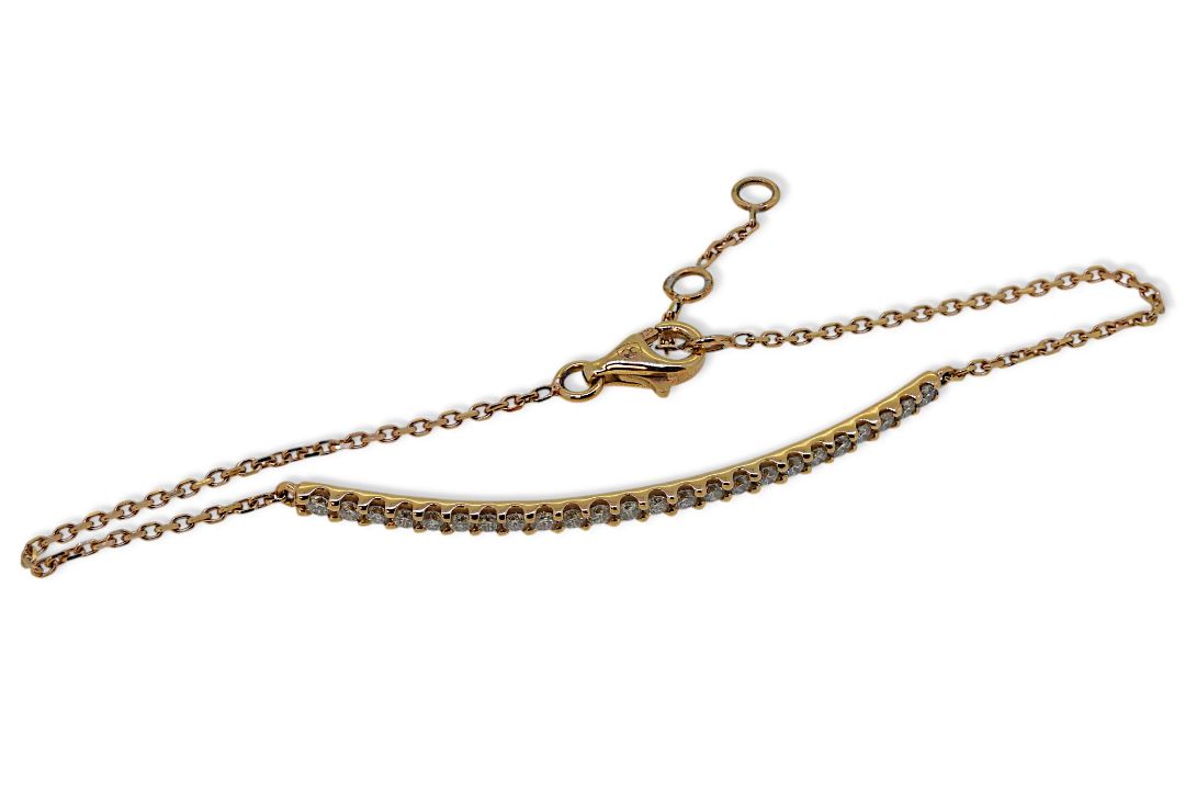 A diamond set bracelet, - Image 2 of 2