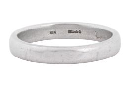 A BAND RING