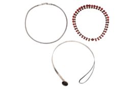 A COLLECTION OF MODERNIST SILVER JEWELLERY