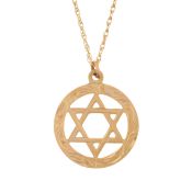A Star of David pendant necklace