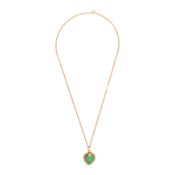 A green quartz pendant necklace