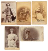 Photograph Collection.- Incl. Henry Irving & Ellen Terry Group of five cabinet cards featuring promi
