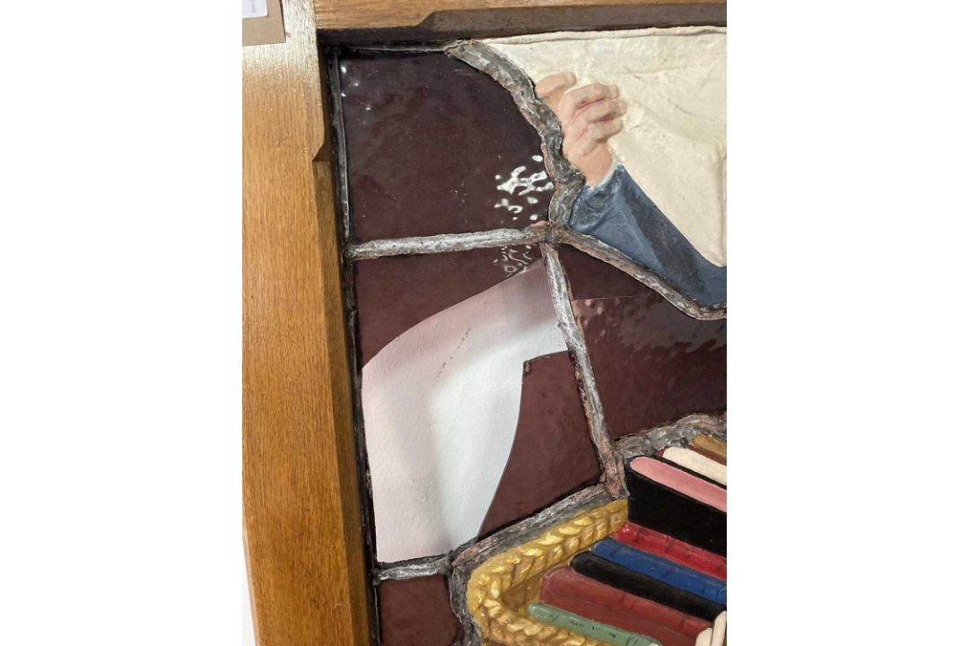 A leaded and stained glass sign depicting the W. H. Smith Newsboy - Image 2 of 4