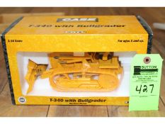 IH Case T340 Crawler w/Bullgrader - Yellow