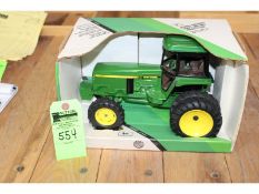 JD 4960 MFWD Tractor w/Rear Duals