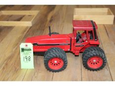 IH 6388 2+2 Tractor w/Duals - No Box