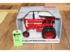 IH Hydro 100 Tractor w/ROPS & Duals - Spec. Edn