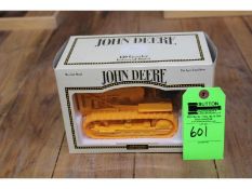 JD 430 Industrial Crawler