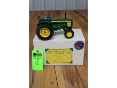 JD 720 Std. Tractor, Dsl., Elec Start