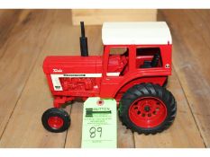 IH 1466 Turbo Tractor - No Box