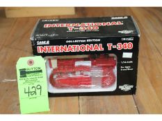IH Case T340 Crawler - Coll. Edn. - Red