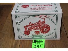 IH Farmall Super H w/Umbrella 