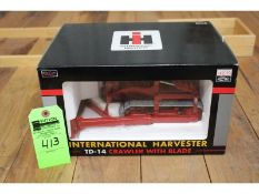 IH TD14 Crawler w/Blade