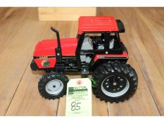 Case IH MFWD 3294 Tractor - Coll. Series - 1985 - No Box