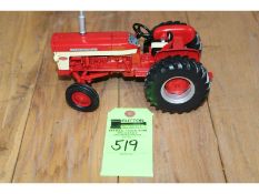 IH 460 Tractor - No Box