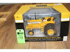 Mpls. Moline G Vista 1000 Tractor w/Duals - 2003 Heartland Farm Toy Super Show