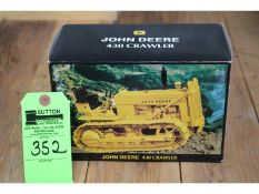 JD 430 Crawler