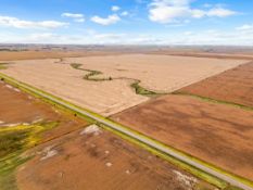 TR. 2 – North +/- 239.82 Taxable Acres – LEGAL: NE¼ & E½ NW¼, 32-99-56, Hutchinson Co., SD