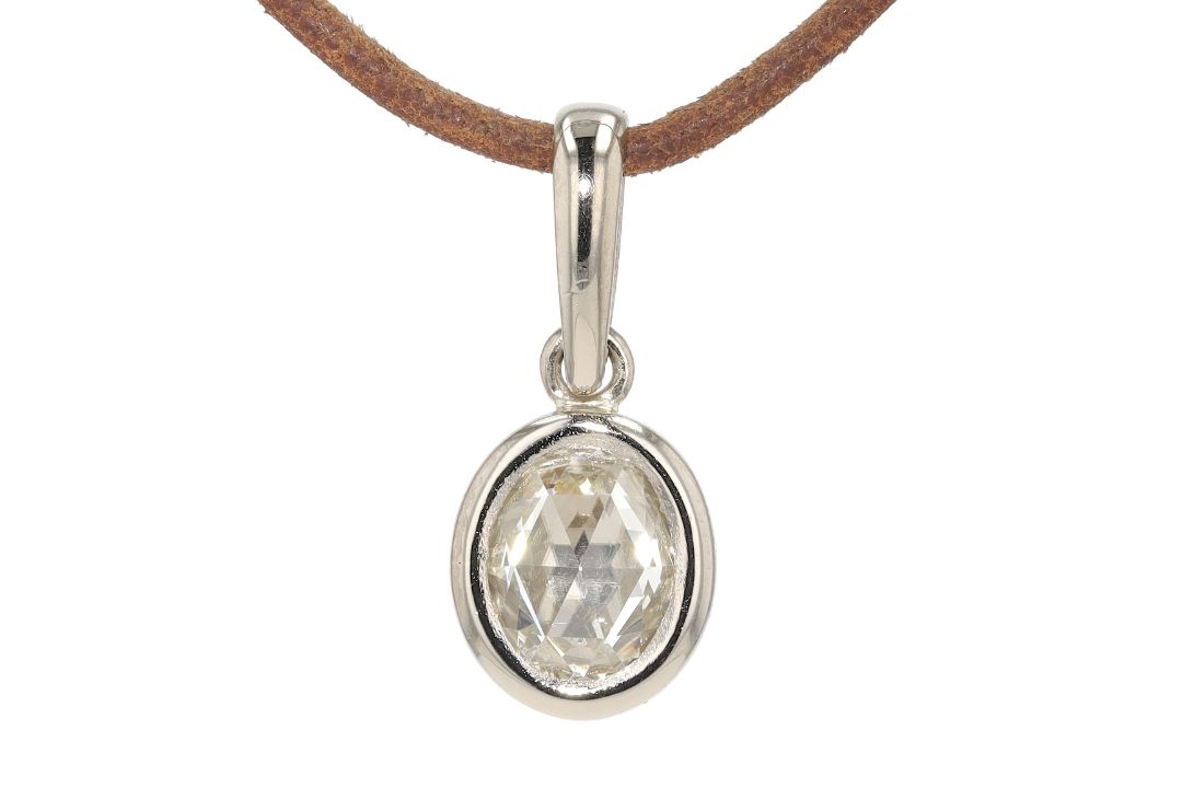 Anhänger in 585er Gold mit einem Diamanten  - Bild 1 aus 5