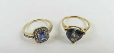 A 9ct gold tanzanite and diamond cluster ring, fin