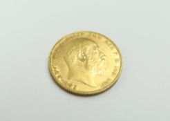 A 1907 King Edward VII full sovereign, 8g gross
