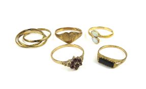 A 9ct gold signet ring, a 9ct gold Russian style b