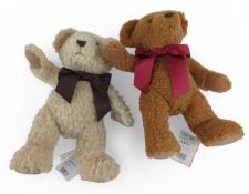 Two Steiff bears in boxes. Comprises: 