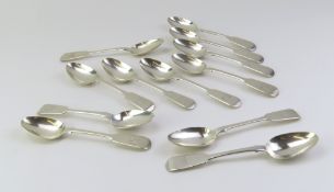Twelve Victorian silver teaspoons